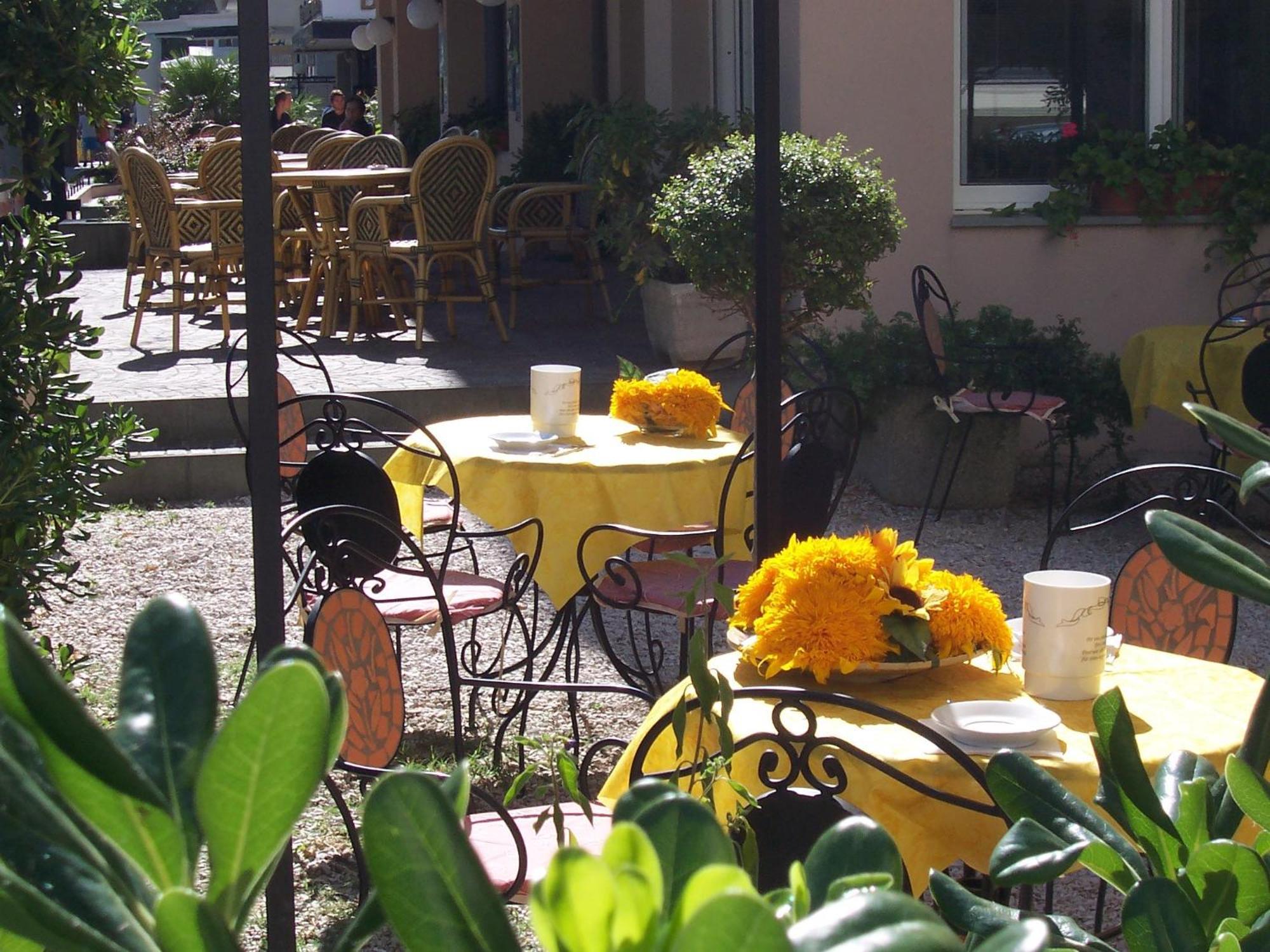 Hotel Des Bains Cattolica Exteriér fotografie
