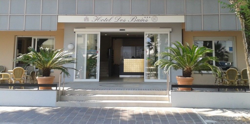 Hotel Des Bains Cattolica Exteriér fotografie